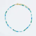 Collana fatta a mano in pietre naturali colorate con cristalli blu e verdi brillanti - Stile sfumatura blu-verde (21)