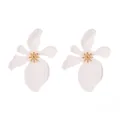 Detailed macro view showing the pleated texture and gold center of white lacquer flower earrings - White (5203)