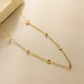 Elegantes goldenes Kleeblatt-Armband mit funkelnden bunten CZ-Steinen - Halskette (XL8173J) / Gold Weißer Zirkonia Hohlblume