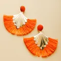 Pendientes vintage en forma de abanico con borlas de seda naranja y metal dorado - Naranja