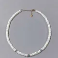 Vista dettagliata della collana di perle di conchiglia bianca con ciondolo a cuore - Catena di estensione 38+5 cm / Stile H (Stile Disco di Conchiglia Bianca con Perline Turchesi)