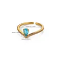 Détail d'une bague ouverte en acier doré avec cristal bleu et dimensions indiquées. - G7226779 (Cuivre)