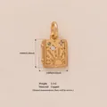 Goldener Buch-Anhänger mit Sonnen- und Sterngravur für DIY-Schmuck - Sonnenbuch
