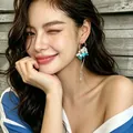 Elegante blauwe turquoise oorbellen in nieuwe Chinese stijl met zilveren kwastjes eraan - Onregelmatige Turkoois Wikkel Stijl (E2787) / Zilver