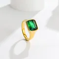 Detailed view of a green rectangular faceted gemstone set in a gold-tone band. - Size 7 / 方钻款式(C307) / Green (Gold Tone)