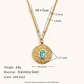 Vue détaillée du collier soleil plaqué or 18K avec dimensions et spécifications. - Pendentif Médaille Ronde Turquoise Martelée (N3232-3243)