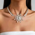 Collana girocollo con ciondolo a sole e fiamme in argento gioielli moda per donna - Choker Sole di Fiamma (Argento) / Argento (5691)