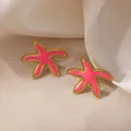 Boucles d'oreilles étoiles de mer en acier inoxydable doré et émail rose pour la plage - Boucles d'Oreilles Clous Étoile de Mer en Émail Rose Vif (2171)