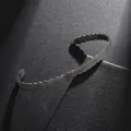Bracelet jonc ouvert en acier inoxydable de 6 mm avec bords ondulés pour femme argent - Style Bord Ondulé / Noir