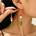 Boucles d'oreilles pendantes vintage champignon et feuille verte - Rouge N-1112