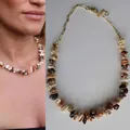 Collana fatta a mano con conchiglie naturali e catena a maglie dorate per vacanze al mare - Collana di Perline con Conchiglia Multicolore