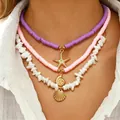 Collana da spiaggia bohémien a strati con pendenti a stella marina e conchiglie colorate - Collana Multistrato Bohémien Perline Tricolore (A-411)