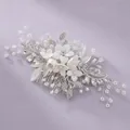 Elegant bridal hair comb featuring white ceramic flowers, faux pearls and crystals. - Mori Style Sweet Hair Comb HS-J5434