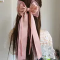 Elegante fermaglio per capelli in raso rosa con lunghi nastri fluenti stile fiabesco - Stile Filo Overlock (N. 60) / colore fagiolo rosso