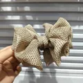 Elegante fermaglio per capelli con fiocco beige a pois e design con balze chic - Clip a Banana a Pois / Beige a Pois