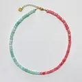 Dopamine-gekleurde natuurstenen kralenketting met mintgroene en koraalroze vierkante kralen - Halsketting 18 (25J10) / 38+5cm / Muntgroen/Roze patchwork