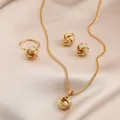 Elegante set di gioielli a nodo placcato oro con collana, orecchini a perno e anello - Set di Gioielli Trama Opaca Nodo (5541601)