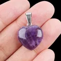 16mm herzförmiger violetter Amethyst-Anhänger aus Naturstein mit silberner Metallöse - Amethyst