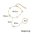 Elegante catena da mano a fiore placcata oro con motivi di perle e misure dettagliate. - Stile Cinque Fiori di Perle Artificiali (E2149)