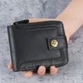 Retro-Kurzgeldbörse für Herren aus schwarzem Leder mit Reißverschluss und Sternschnalle - Schwarz