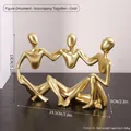 Modernes abstraktes goldenes Harz-Ornament mit drei sitzenden Figuren für kreative Deko - Zusammen Goldene menschliche Figur Ornament (7116Z-01)