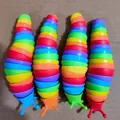 Flexibles regenbogenfarbenes Schnecken-Fidget-Spielzeug - Spitzer Regenbogen Stil / 13.5cm Länge