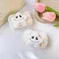 Set di polsini in morbido peluche bianco con stella sorridente per il lavaggio del viso - 47 - Nettuno bianco (Polsino singolo)