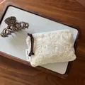 Pochette à maquillage de style rétro français en coton et lin brodé de dentelle - Broderie en Filet de Corde d'os / Blanc Cassé