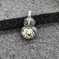 Collana con ciondolo a gufo argentato e pietra naturale di diaspro dalmata maculata - Ciondolo Solo (Senza Catena) (0501) / Pietra Macchiata