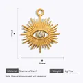 Dimensiones detalladas del dije de ojo malvado en acero inoxidable dorado con cristal - Accesorios de joyería colgante de ojo
