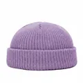 Bonnet court en tricot violet pour la chaleur hivernale et le style. - Taille unique / Mauve Clair