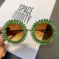 Glamorous party-style round sunglasses embellished with green crystals and brown UV400 lenses - Green (Brown Lens/Gold Base)