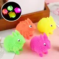 Pelota luminosa de goma suave con forma de conejo para niños y alivio del estrés - Conejo de pinchos luminoso
