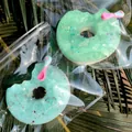 Zufällige Farbe / Meersalz Donut Stil