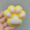 Grande morbido giocattolo squishy zampa di gatto giallo e bianco per alleviare lo stress - Unpackaged 80g