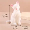 Specifiche di dimensioni e peso per il simpatico giocattolo squishy gatto bianco - Gatto Bianco Seduto / Bianco