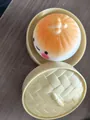 Cute steamed bun squishy toy with small steamer, soft slow rebound stress relief toy - Steamer Bun / With Steamer / White