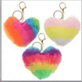 Lot de trois porte-clés cœur en fausse fourrure arc-en-ciel avec clips dorés élégants - Matériel Or Clair / Ensemble de 3