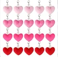 Lot de 24 porte-clés en peluche en forme de cœur, tons rose et rouge, pour sacs - Style AA - Ferrure Or Clair / Ensemble de 20 Pièces