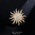 Exquisite sun-shaped golden brooch with white crystals, size 4.5x4.5cm - Solar Radiating Style (XD10853) / Gold