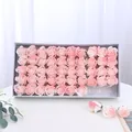 Set de cabezas de rosas de jabón rosa y blanco en caja de regalo para bodas y DIY - Rosa Rosada / 50 Piezas/Caja