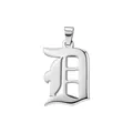 Pendentif lettre D gothique en argent avec une finition métallique polie. - Lettre D (Pendentif Seul)