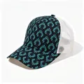 Detailansicht des Blumendrucks und des atmungsaktiven weißen Mesh-Rückens dieser Trucker-Mütze - Muster 2 / Erwachsene, Hutumfang 58cm Verstellbar