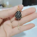 Elegante colgante de huevo ruso de esmalte negro con celosía dorada y ángel - Estilo Colgante Ángel Cuadrícula Negro Dorado (20)