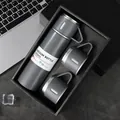 Detail of dark grey 500ml stainless steel vacuum bottle set in gift box - 500ml / Gray