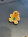 Glitzernde Lebkuchenmann-Weihnachtshaarklammer mit einem grünen Tannenbaummuster - Lebkuchenmann (e)