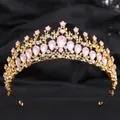 Diadème de mariée élégant avec des strass roses scintillants et une base dorée - Imitation or 18 carats avec strass blanc et strass rose gelée