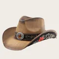 Vista detallada de sombrero vaquero de paja marrón con bordado floral y hebilla decorativa - Caqui / M (56-58cm)