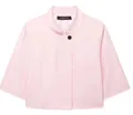 Dettaglio ravvicinato di un blazer corto rosa a maniche corte con colletto alla coreana. - Rosa