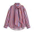 Elegante blusa de manga larga a rayas verticales rojas y azules con lazo al cuello - XS / Tops / Rayas Rojas y Azules